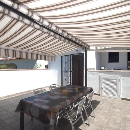 Casa Con Piscina Comunitaria Cerca De La Playa En L'escala - Hisp-7-91 Torroella de Montgrí